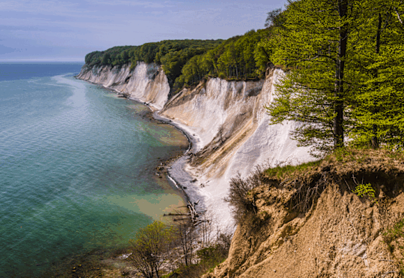 Entlang der Kreidefelsen und Steilküsten des Jasmund Nationalparks auf Rügen