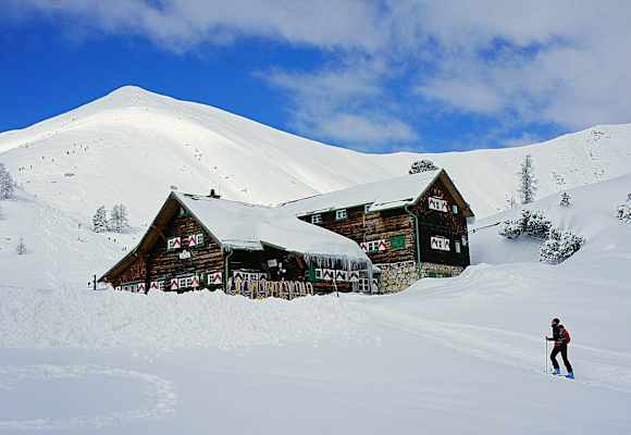 Südwiener Hütte in Salzburg im Winter