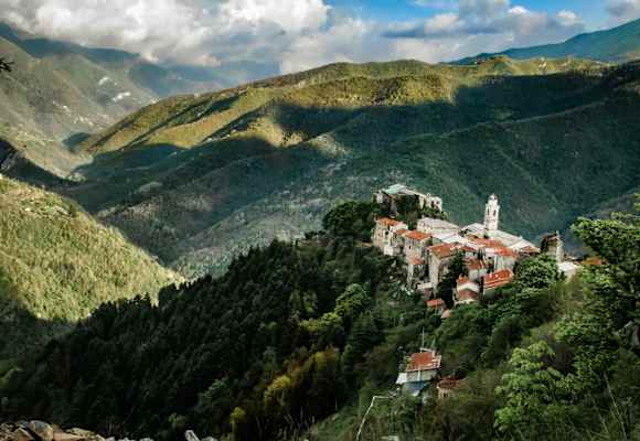Triora in den Ligurischen Alpen