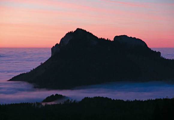 Spätherbstliche Abendstimmung am Spitzstein in den Chiemgauer Alpen