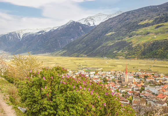 Vinschgau im Frühling Wandern Waalwege