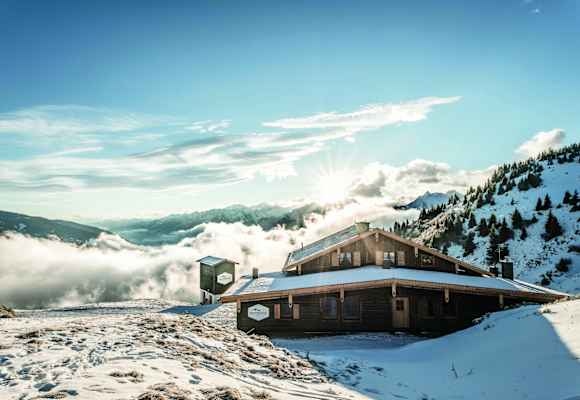 Über den Wolken - Sonnenaufgang beim Berggasthof Resterhöhe