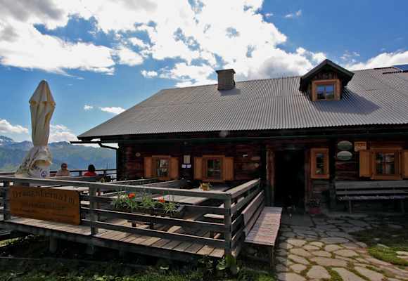 Die Draugsteinalm-Steinmannhütte