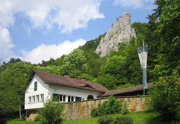 Das Ebinger Haus ist eine Selbstversorger Hütte im oberen Donautal.