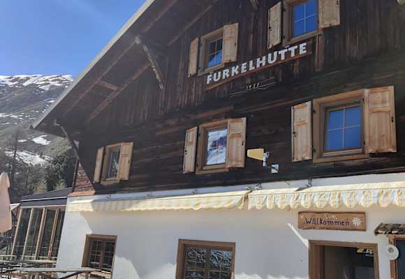 Die Furkelhütte oberhalb von Trafoi
