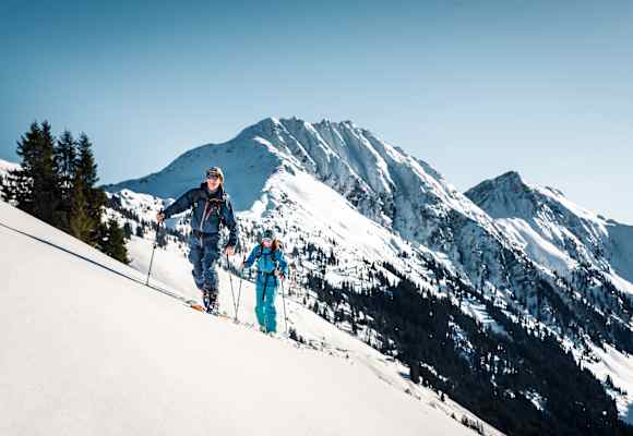 Perfekt für Skitouren – die Oberlandhütte in den Kitzbüheler Alpen