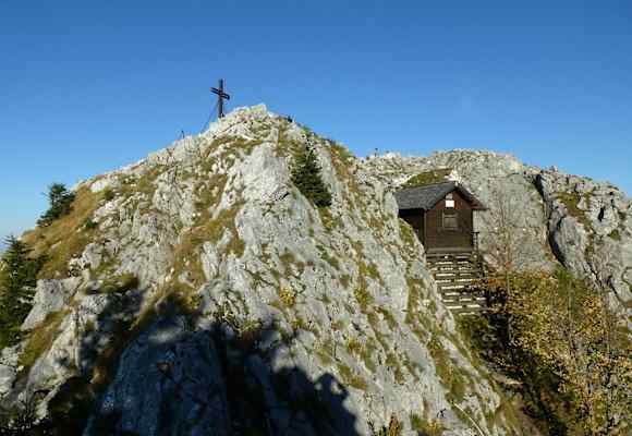 Die Salzburger Schoberhütte steht auf dem Gipfel des Schobers