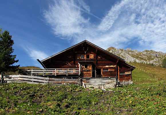Die Draugsteinalm-Schrambachhütte