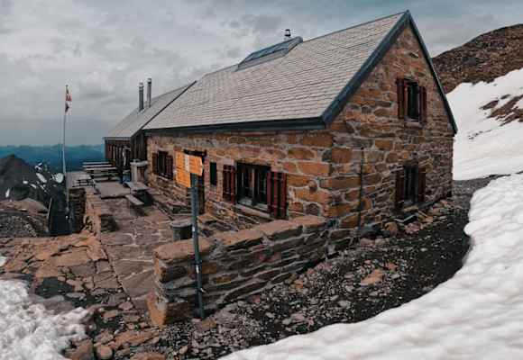 Wildstrubelhütte