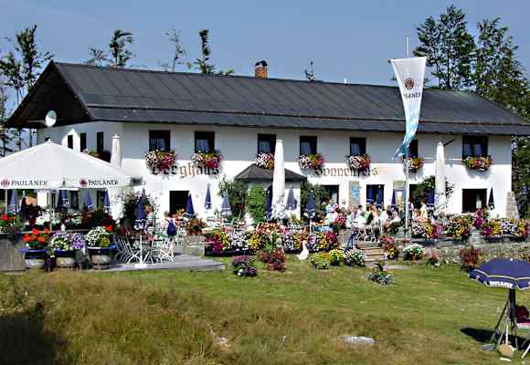 Berghaus Sonnenfels