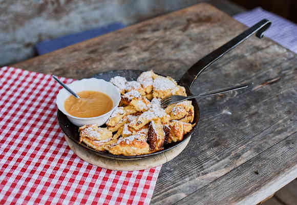 Kaiserschmarrn auf der Dandl Alm