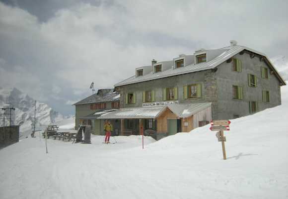 Rifugio Pizzini-Frattola