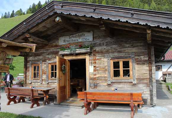 Außenansicht Kranzhorn Alm 