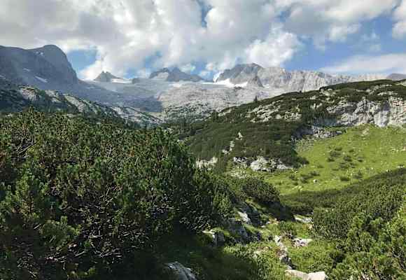 Blick auf das Dachsteinmassiv