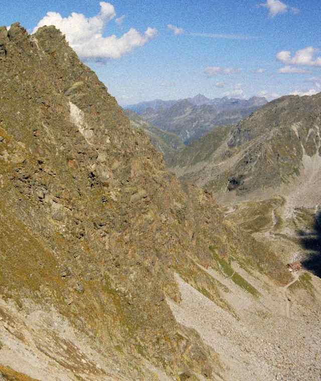 Von dem gegenüber dem Kleinlitzner stolzierenden Gipfelpaar Großlitzner und Großes Seehorn schwärmte schon der Bergpionier Karl Blodig während der Erstbesteigungen im Herbst 1909.
