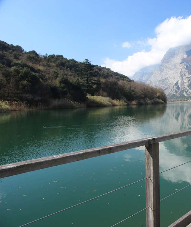Am Ufer des romantischen Lago di Toblino