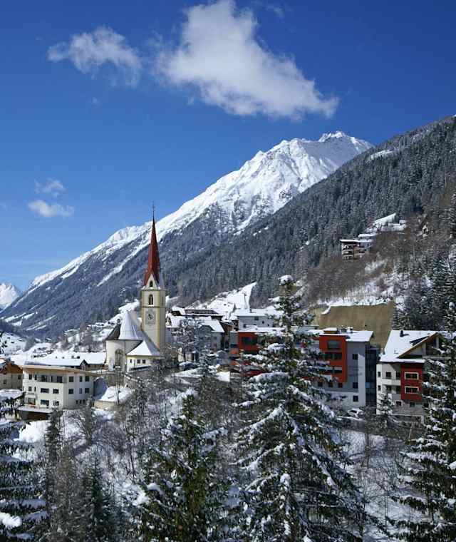 Schneeschuhtour Pforzheimer Hütte, Stubaier Alpen, Tirol
