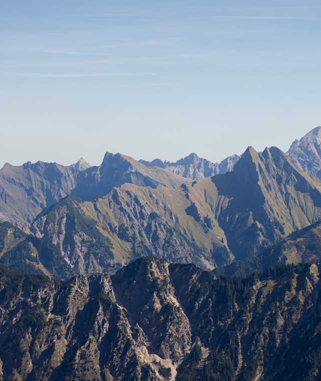 Blick auf Höfats und Hochvogel