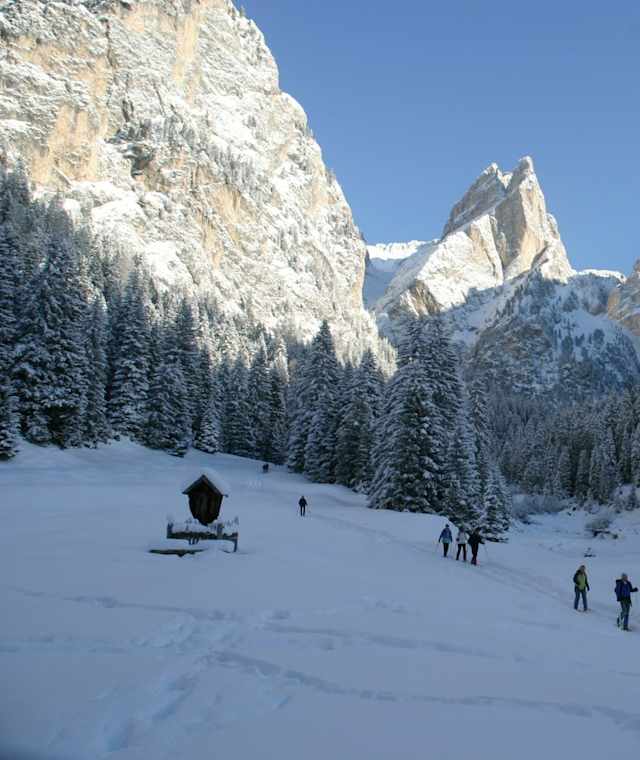 Schneeschuhwanderung in das Tschamintal im Naturpark Schlern-Rosengarten