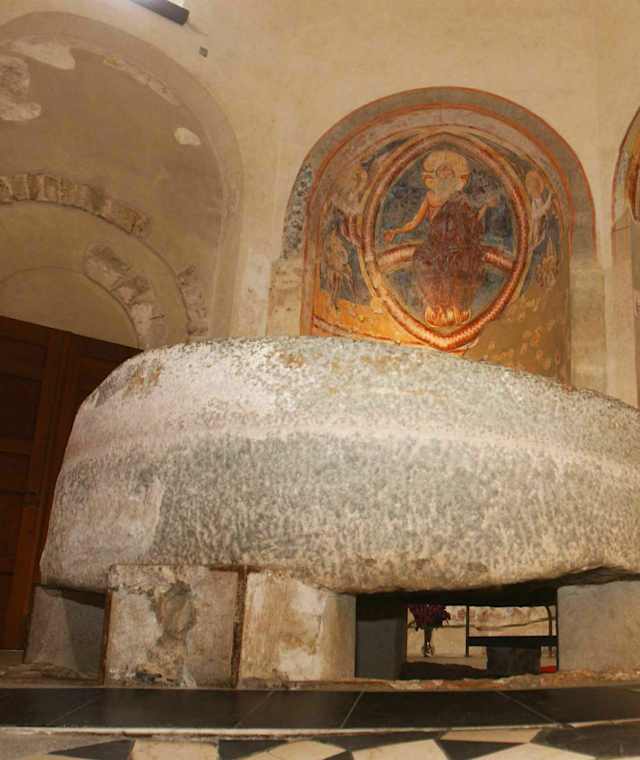 Die Taufkirche in Riva San Vitale