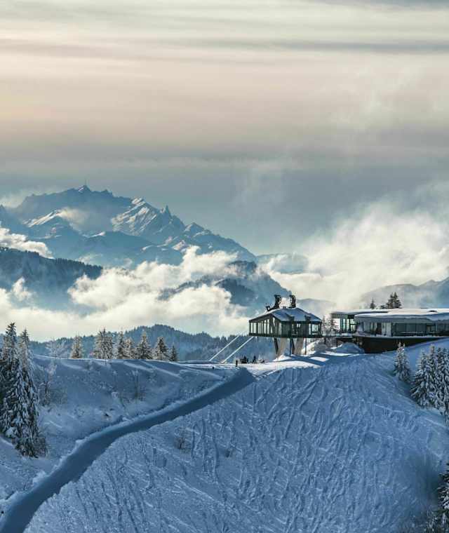 Bergstation Baumgarten Seilbahn Bezau mit Alpstein 