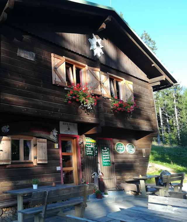 1. Etappe des JKDW in 30 Tagen bei der Bertahütte