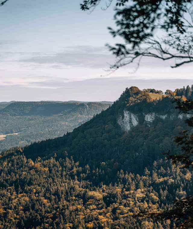 HochAlpPfade - Tierjunger Hörnle - Ausblick auf den Albtrauf