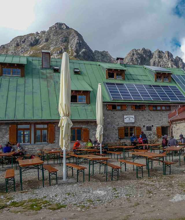 Die Mindelheimer Hütte in den Allgäuer Alpen.