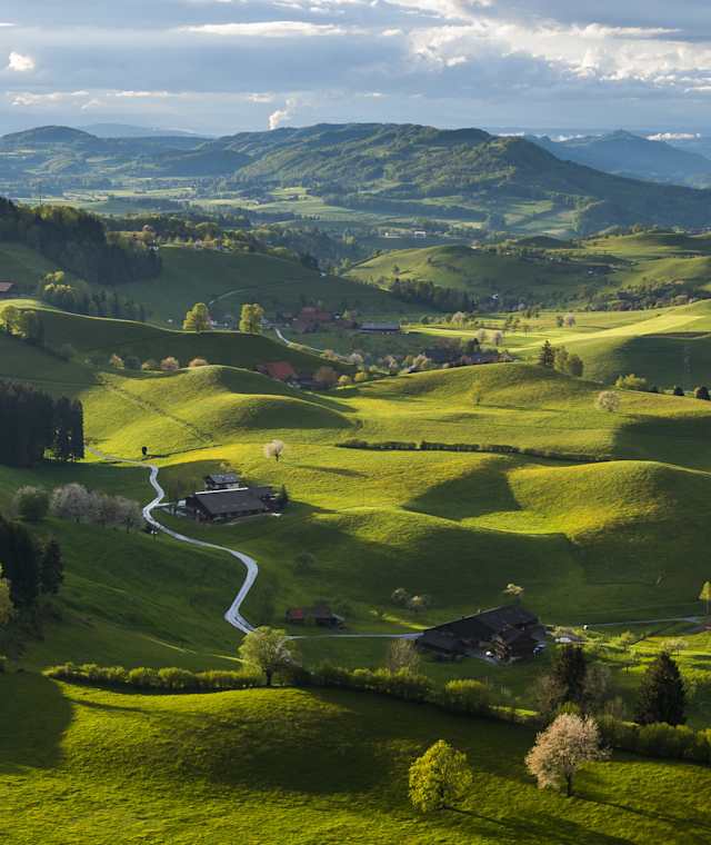 Schöne Hügellandschaft
