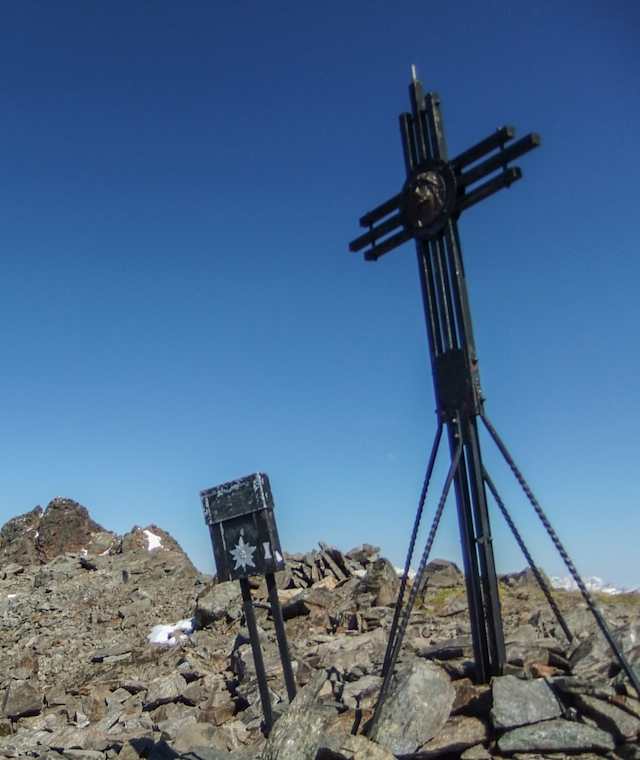 Am Gipfelkreuz