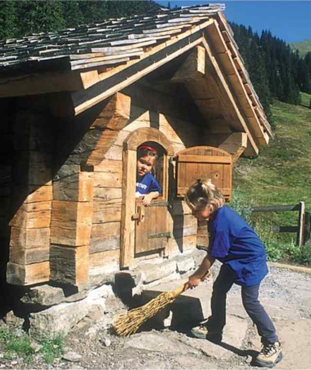 In der Welt der Haslizwerge