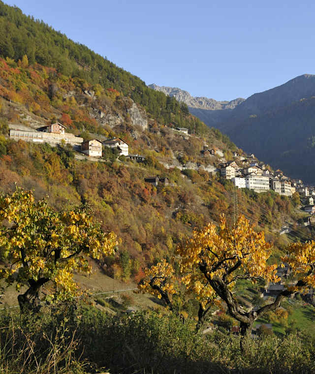 Das traumhafte Bergpanorama auf der Wanderung Nendaz - Les Crêtaux - Isérables - Condémines