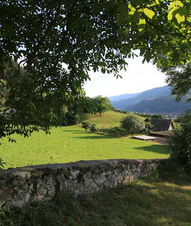 Psalmen und Landschaft am Brixner Psalmenweg