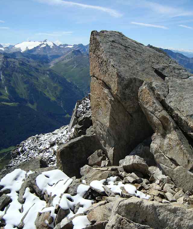 Schöner Weitblick vom Blockgrat