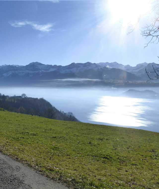 Richtung Interlaken rücken Eiger, Mönch und Jungfrau näher.