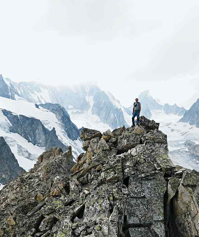 Die letzten Meter auf dem Westgrat vor Erreichen des Gipfels.
