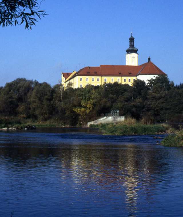 Goldsteig - Südvariante - Etappe 11: Von Walderbach nach Falkenstein