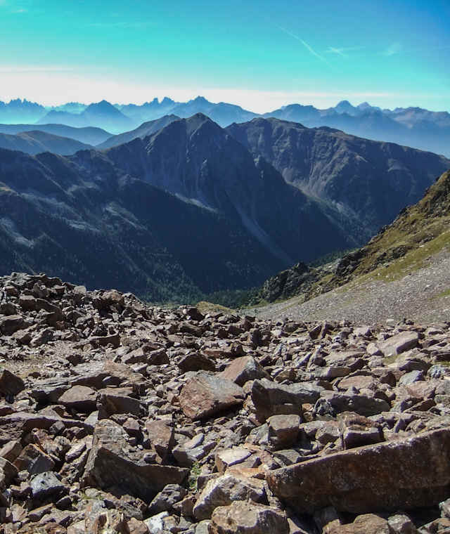 Blick bis zu den Dolomiten