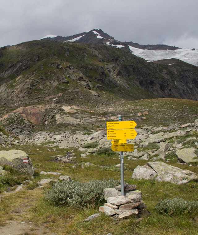 Abzweigung zum Simonysee 