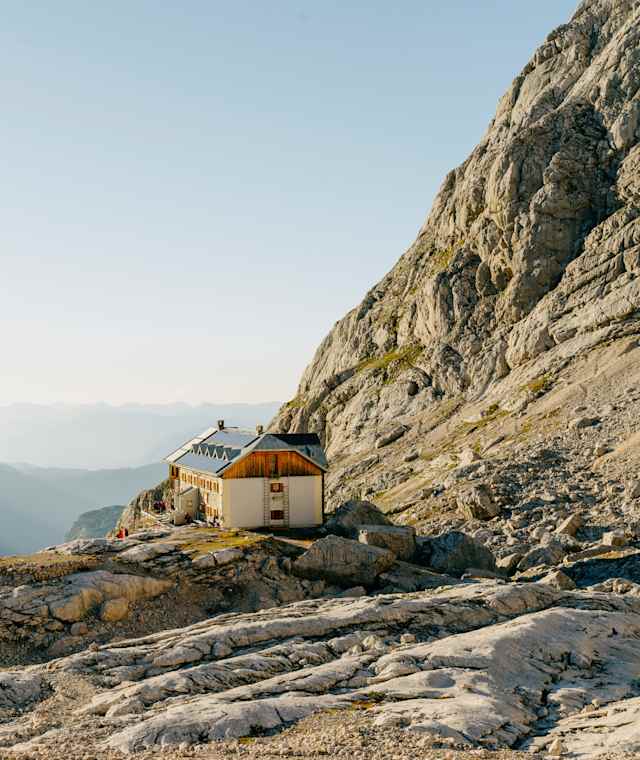 Die Adamekhütte am Dachstein