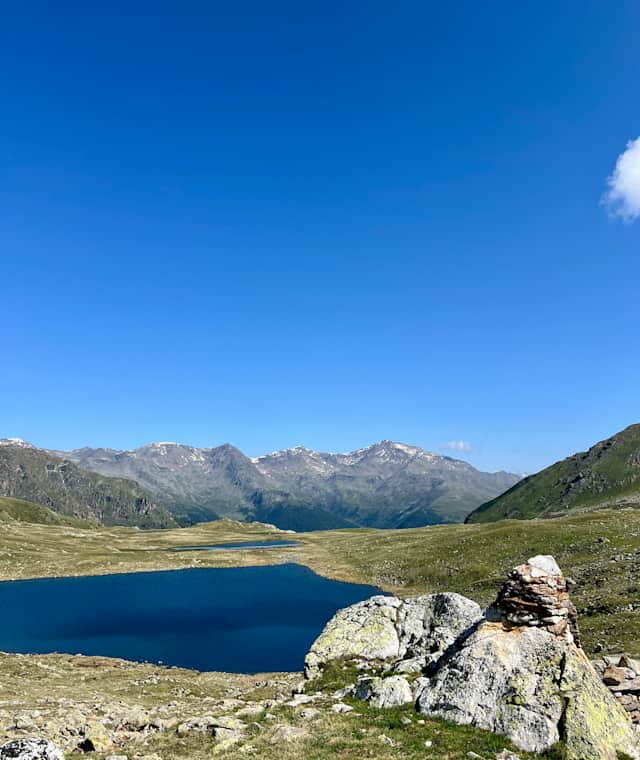 Alplahner See entlang des Ultner Höhenweges
