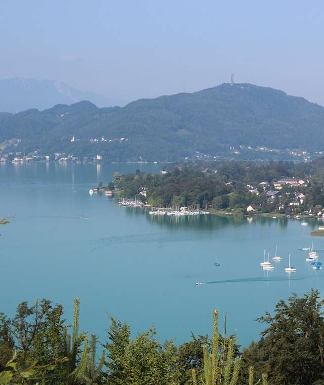Aussicht von der Zillhöhe auf den Wörthersee