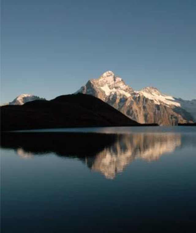 Bachalpsee in der Dämmerung