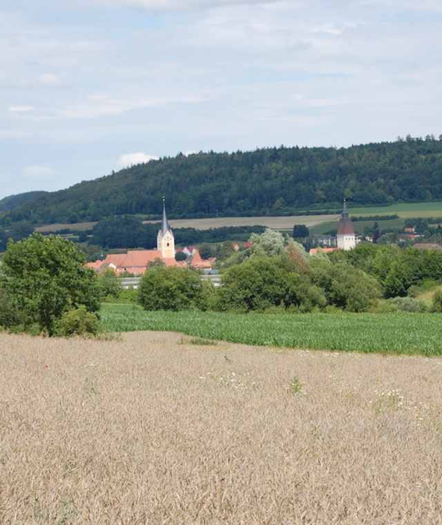 Der Weg bietet immer wieder schöne Ausblicke