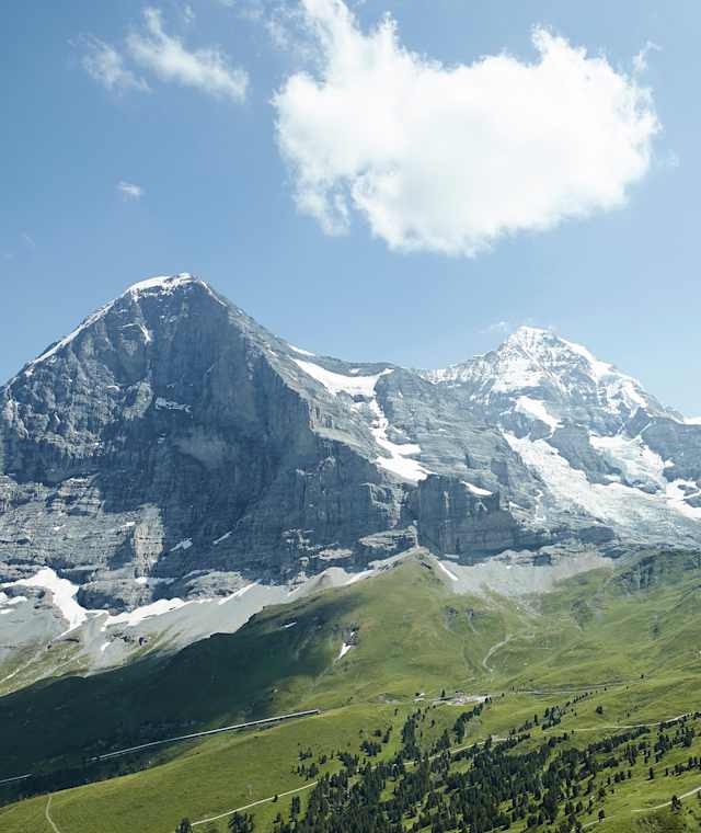 Sicht auf Eiger, Mönch, Jungfrau - Wanderung Männlichen zur kleinen Scheidegg