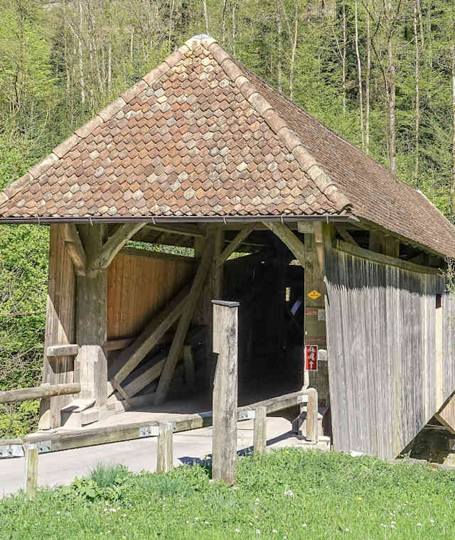 Suworowbrücke