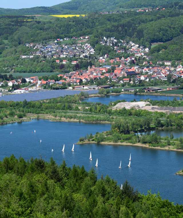 Blick vom Bismarckturm auf den Werratalsee