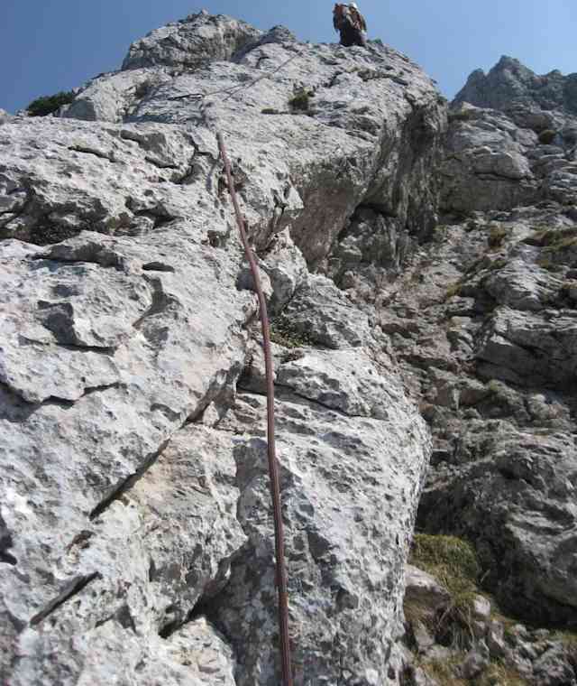 NW-Grat 1.SL,  plattiger Fels auf der Einstiegsrippe