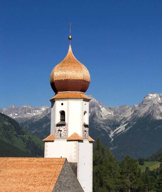 Die Kirche von Bschlabs