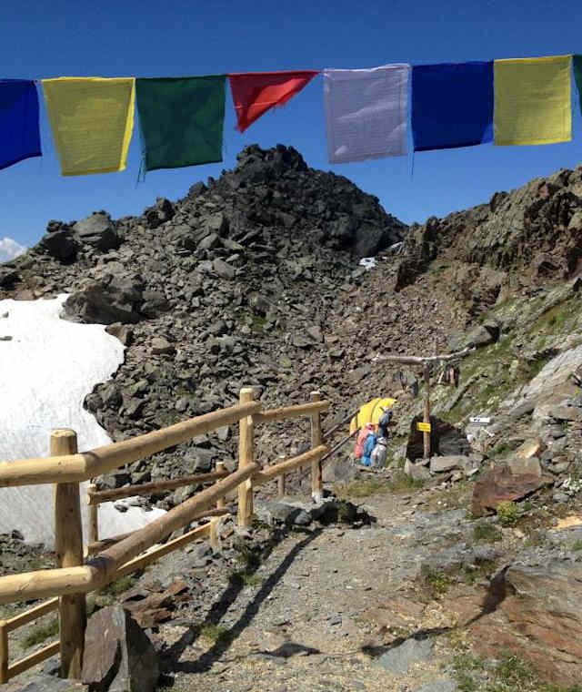 Vor der Glungezerhütte